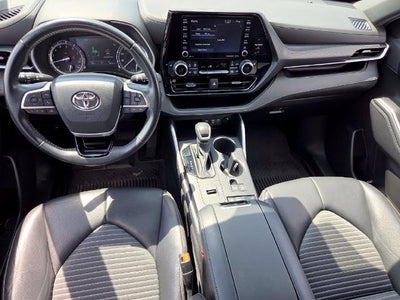 2022 Toyota Highlander XSE FWD (Natl)