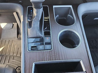 2023 Toyota Sienna XLE FWD 8-Passenger (Natl)