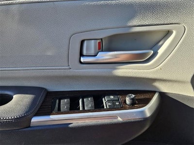 2023 Toyota Sienna XLE FWD 8-Passenger (Natl)
