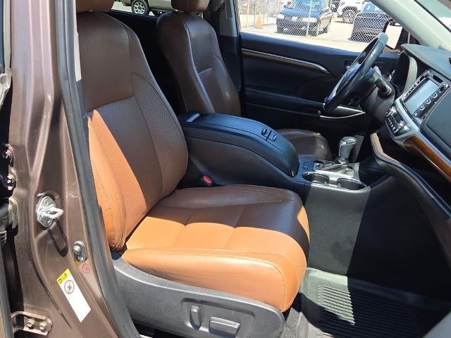 2019 Toyota Highlander Limited V6 FWD (GS)