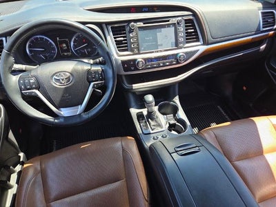 2019 Toyota Highlander Limited V6 FWD (GS)