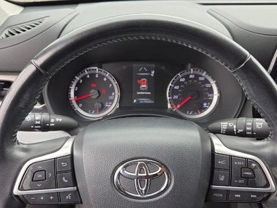 2022 Toyota Highlander LE FWD (GS)
