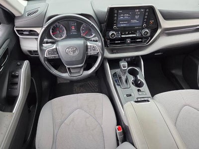2022 Toyota Highlander LE FWD (GS)