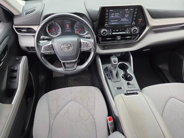 2022 Toyota Highlander LE FWD (GS)