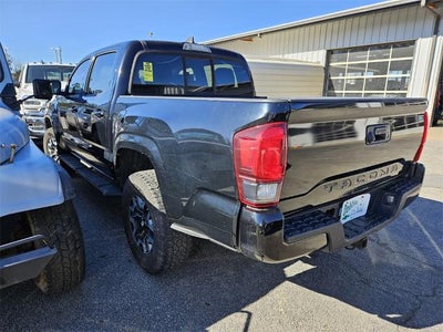 2018 Toyota Tacoma SR5 Double Cab 5' Bed I4 4x2 AT (SE)