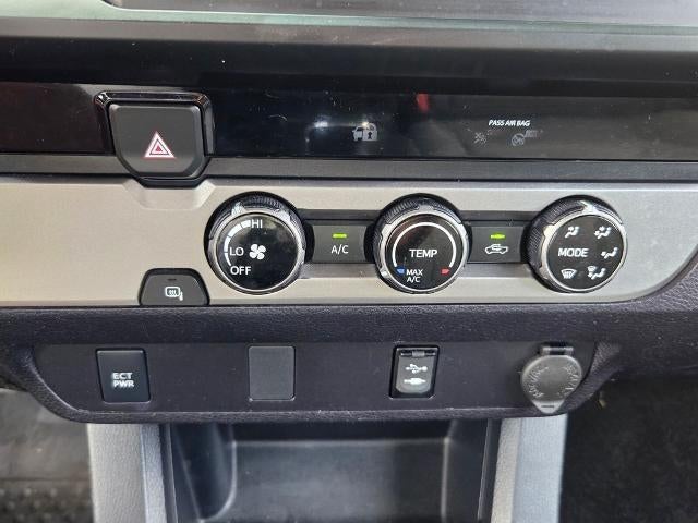 2018 Toyota Tacoma SR5 Double Cab 5' Bed I4 4x2 AT (SE)