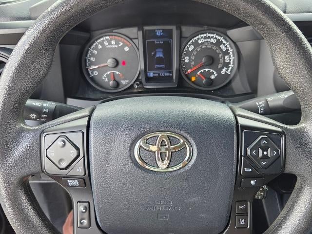 2018 Toyota Tacoma SR5 Double Cab 5' Bed I4 4x2 AT (SE)