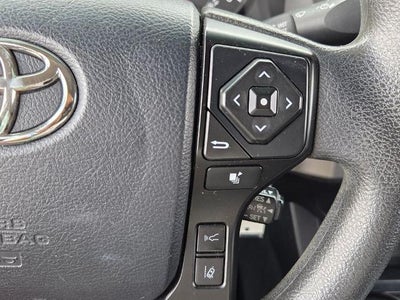 2018 Toyota Tacoma SR5 Double Cab 5' Bed I4 4x2 AT (SE)