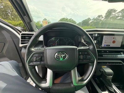 2025 Toyota Tundra 4WD 4WD SR5 CrewMax 5.5' Bed (SE)