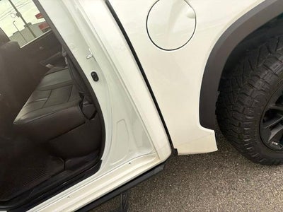 2025 Toyota Tundra 4WD 4WD SR5 CrewMax 5.5' Bed (SE)