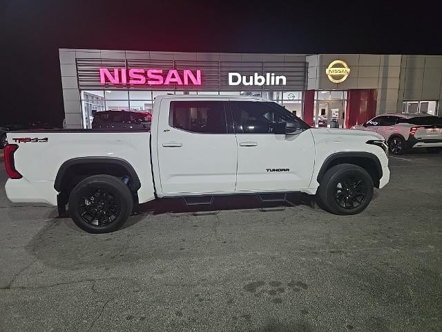 2023 Toyota Tundra 4WD 4WD SR5 CrewMax 5.5' Bed (SE)