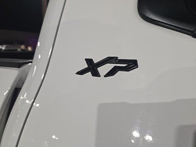 2023 Toyota Tundra 4WD 4WD SR5 CrewMax 5.5' Bed (SE)