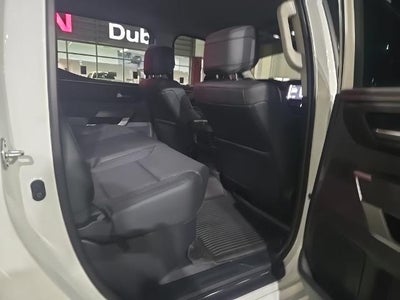 2023 Toyota Tundra 4WD 4WD SR5 CrewMax 5.5' Bed (SE)