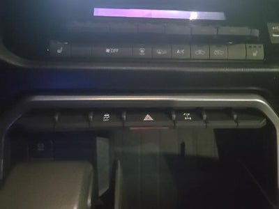 2023 Toyota Tundra 4WD 4WD SR5 CrewMax 5.5' Bed (SE)