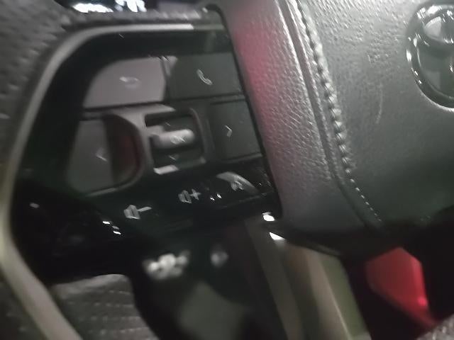 2023 Toyota Tundra 4WD 4WD SR5 CrewMax 5.5' Bed (SE)