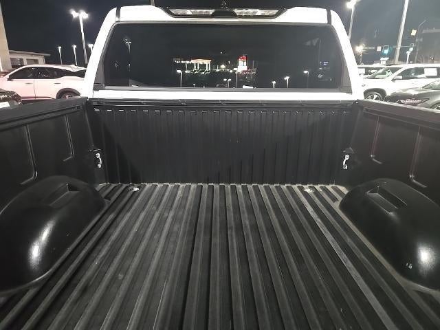 2023 Toyota Tundra 4WD 4WD SR5 CrewMax 5.5' Bed (SE)