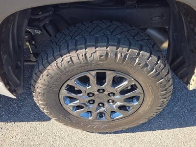 2024 Toyota Tundra 4WD 4WD SR5 CrewMax 5.5' Bed (SE)
