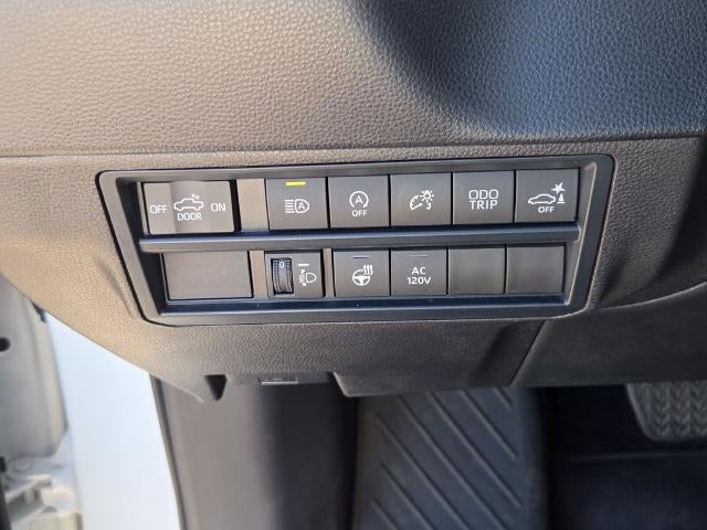 2024 Toyota Tundra 4WD 4WD SR5 CrewMax 5.5' Bed (SE)