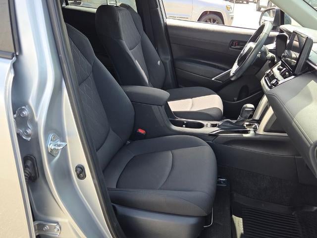 2025 Toyota Corolla Cross LE 2WD (Natl)
