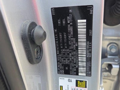 2025 Toyota Corolla Cross LE 2WD (Natl)