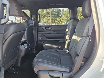 2026 Nissan Armada SL