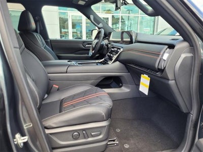 2025 Nissan Armada PRO-4X®