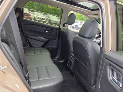 2025 Nissan Rogue FWD SV