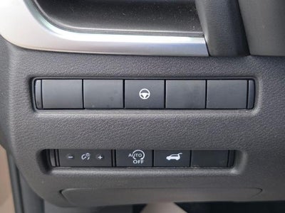 2025 Nissan Rogue FWD SV