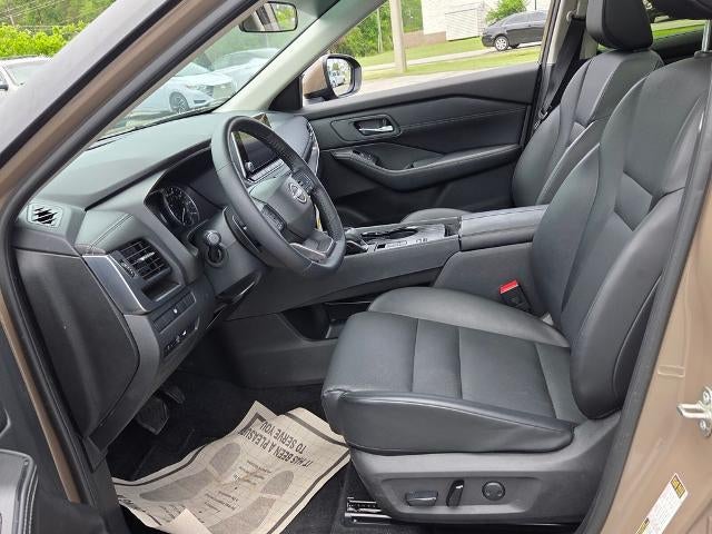 2025 Nissan Rogue FWD SV