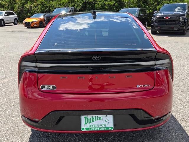 2025 Toyota Prius Plug-In Hybrid SE (Natl)