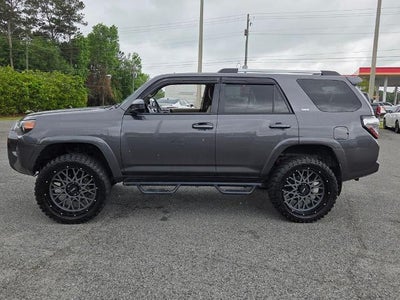 2021 Toyota 4Runner SR5 4WD (GS)