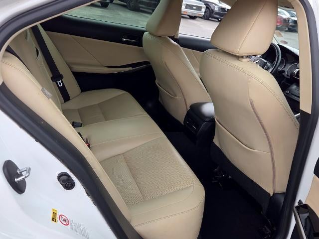 2015 Lexus IS 250 4dr Sport Sdn RWD