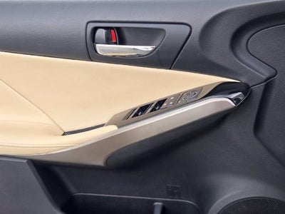 2015 Lexus IS 250 4dr Sport Sdn RWD