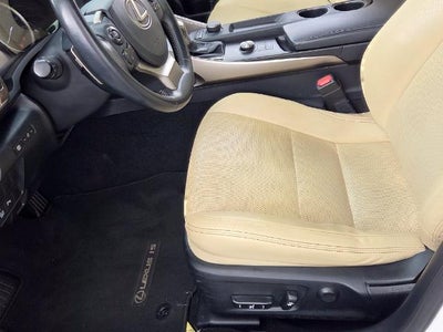 2015 Lexus IS 250 4dr Sport Sdn RWD