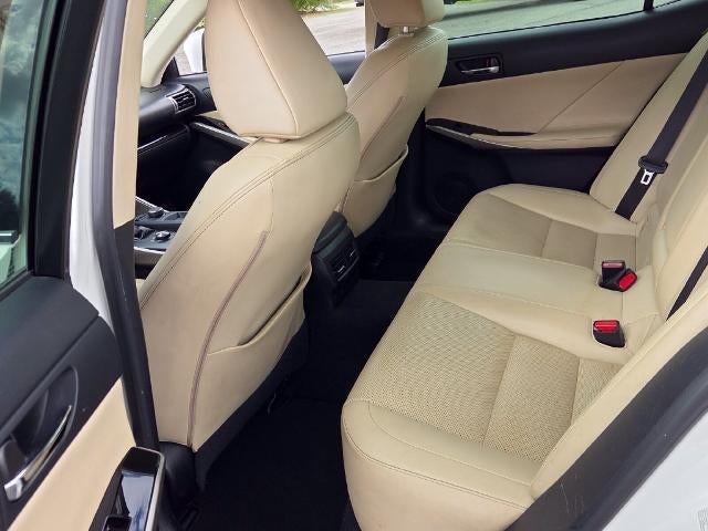 2015 Lexus IS 250 4dr Sport Sdn RWD