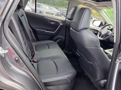 2019 Toyota RAV4 Hybrid Limited AWD (Natl)