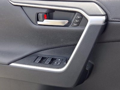 2019 Toyota RAV4 Hybrid Limited AWD (Natl)