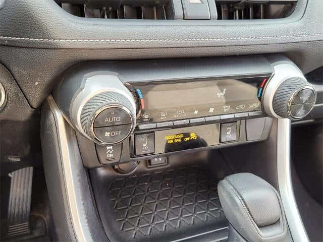 2019 Toyota RAV4 XLE FWD (GS)