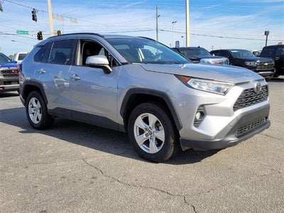 2019 Toyota RAV4 XLE FWD (GS)