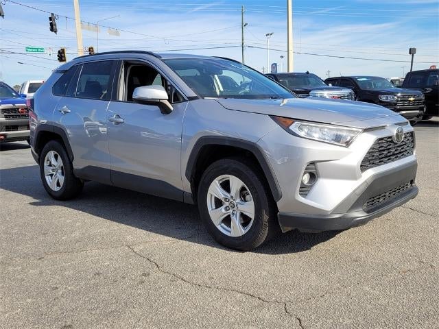 2019 Toyota RAV4 XLE FWD (GS)