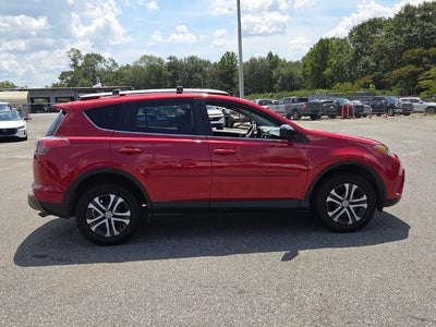 2016 Toyota RAV4 FWD 4dr LE (GS)