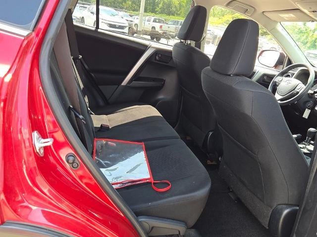 2016 Toyota RAV4 FWD 4dr LE (GS)