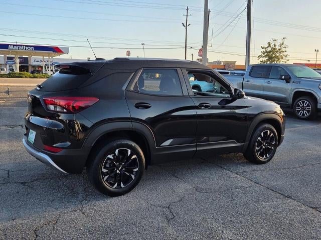 2023 Chevrolet TrailBlazer LT - Photo 12