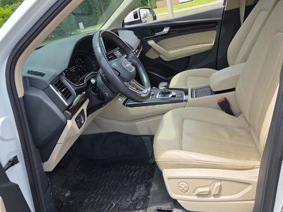 2019 Audi Q5 Premium Plus 45 TFSI quattro