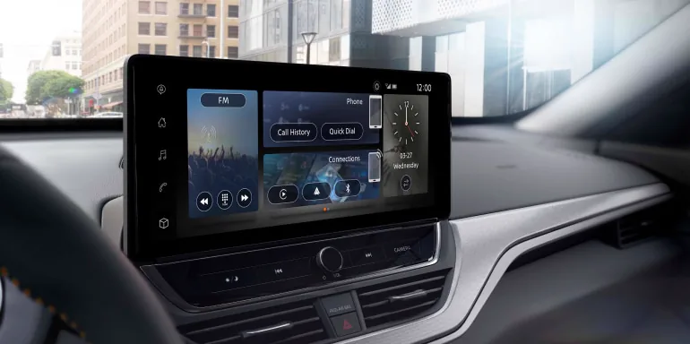 2027 Nissan Altima sedan 12.3-inch HD touch-screen display at Dublin Nissan in Dublin GA